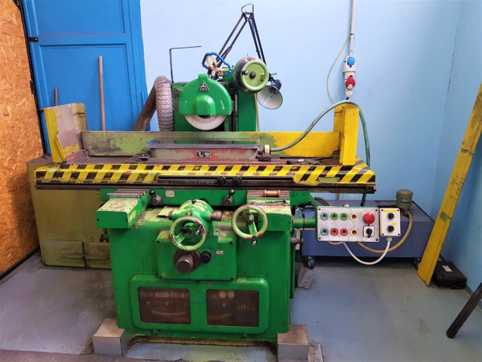 3. Surface grinding machine TOS /type BPH 20/
